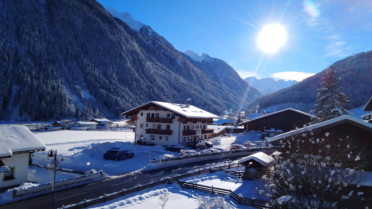 Winteraussicht von Edelweiss Winteraussicht von Edelweiss